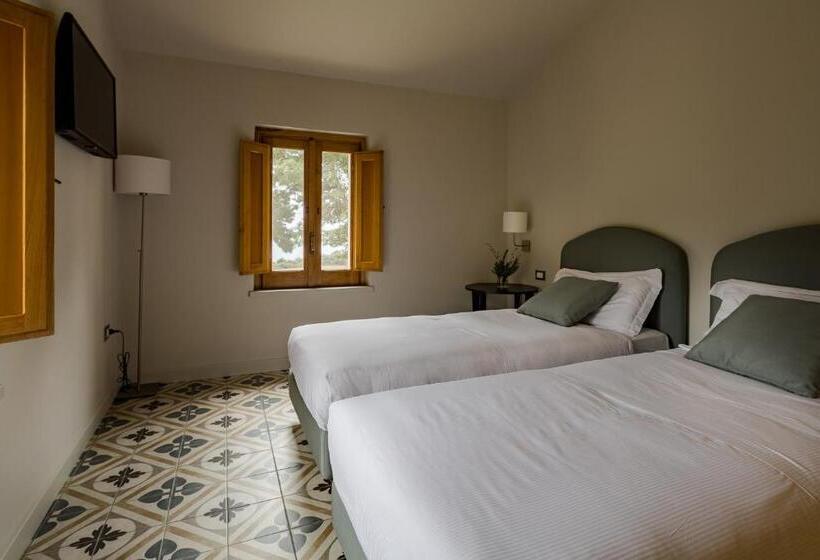 패밀리 스위트, Masseria Agriturismo Torre Di Albidona