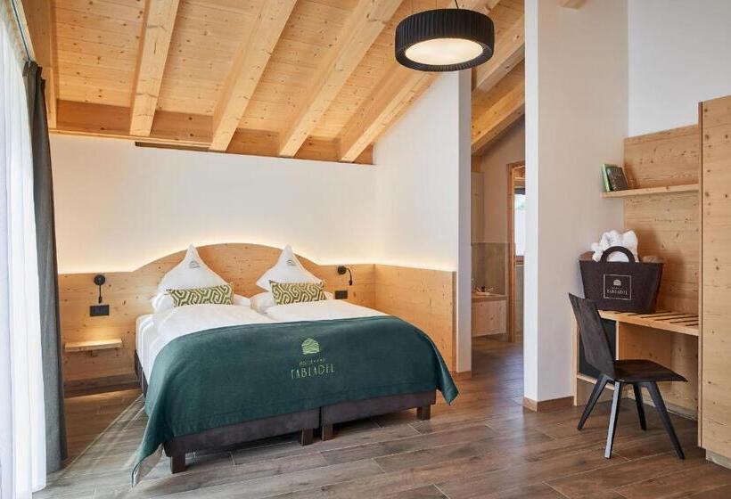 ジュニアスイート, Tabladel