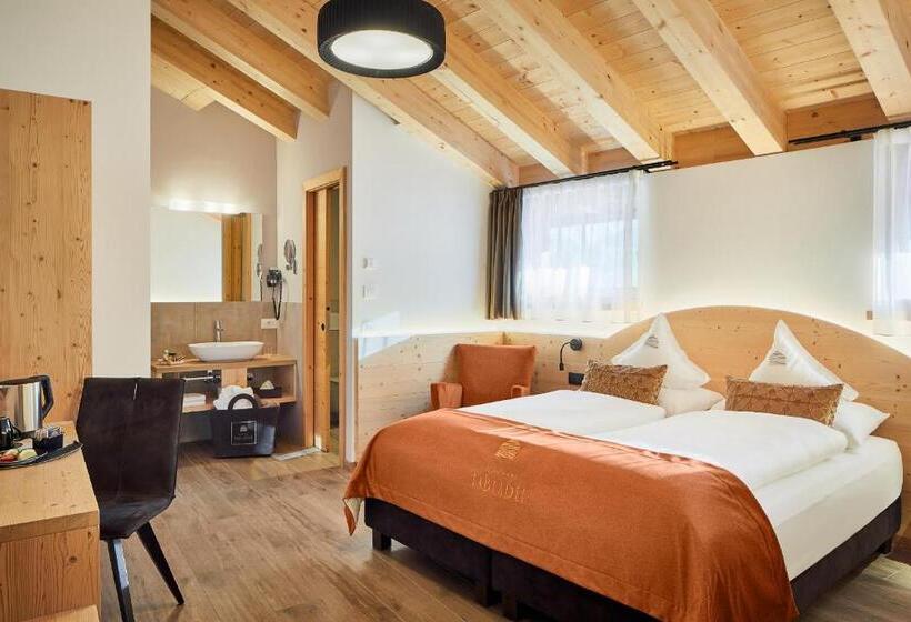 スタンダードルーム, Tabladel