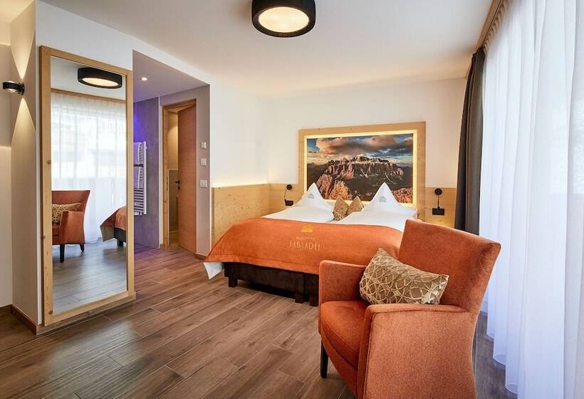 デラックスルーム, Tabladel