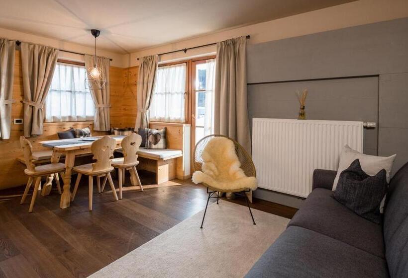 شقة ديلوكس غرفة واحدة, Nei Y Suredl Nevesole