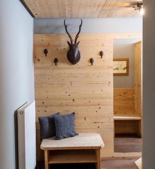 شقة ديلوكس غرفة واحدة, Nei Y Suredl Nevesole