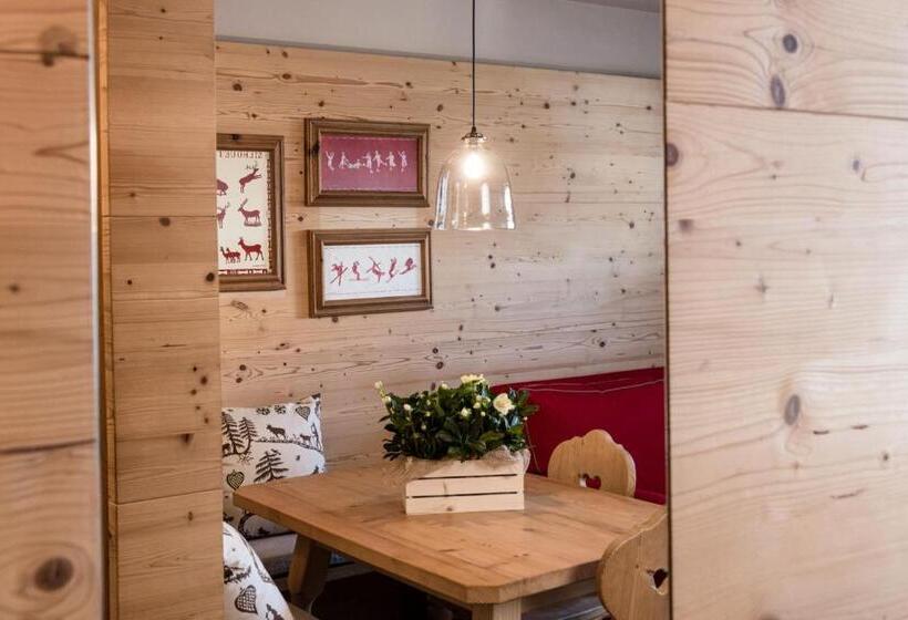 شقة سوبريور غرفة واحدة, Nei Y Suredl Nevesole