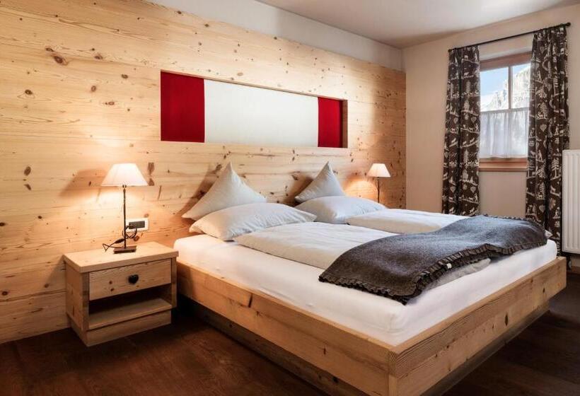 شقة سوبريور غرفة واحدة, Nei Y Suredl Nevesole