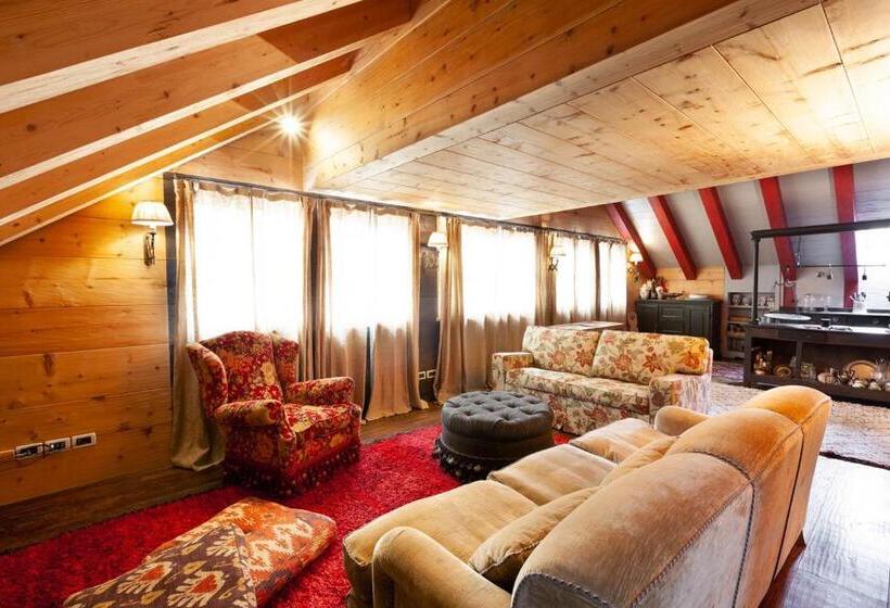 غرفة دوبلكس, Nei Y Suredl Nevesole