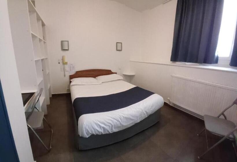 Семейный Номер, Ker Annick