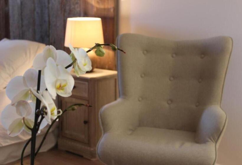 Семейный Номер, La Bastide Des Bourguets Adults Only, Mont Ventoux