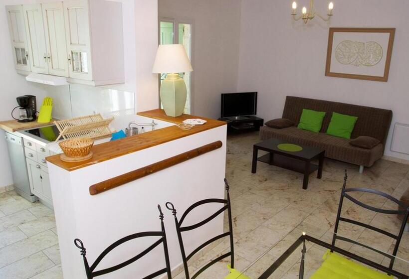 带2个卧室的公寓, Domaine De Bessilles