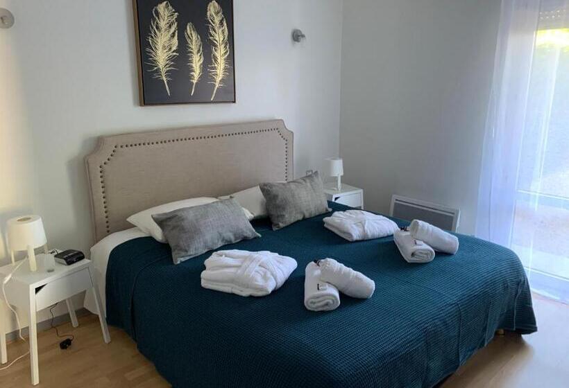 شقة غرفة واحدة, Residence Croma