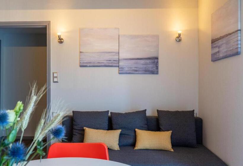 شقة غرفة واحدة, Residence Croma