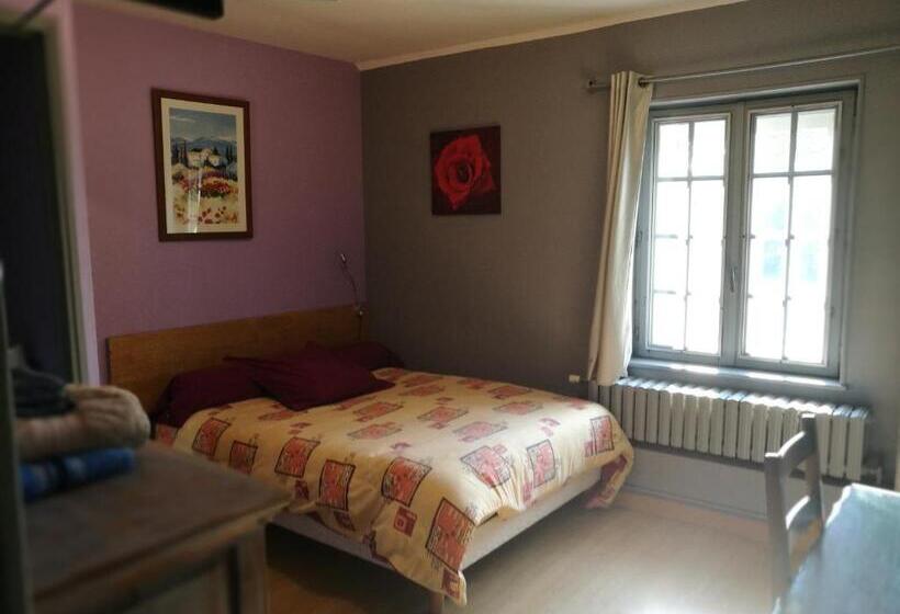 スタンダードルーム, Auberge Normande