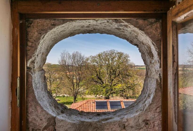 디럭스 패밀리 룸, Domaine De Rambeau