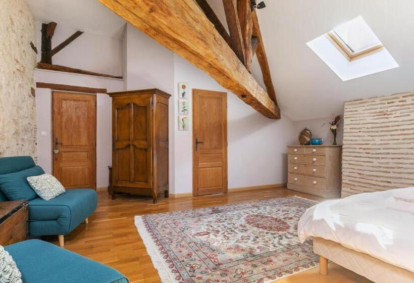 수피리어 트리플 룸, Domaine De Rambeau