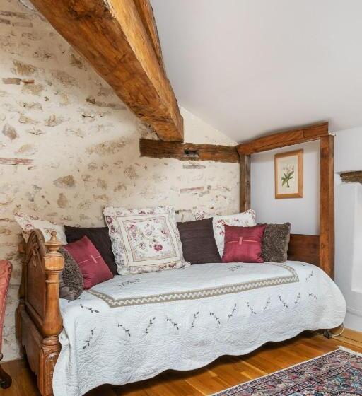 수피리어 트리플 룸, Domaine De Rambeau