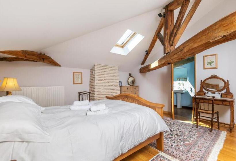 수피리어 트리플 룸, Domaine De Rambeau