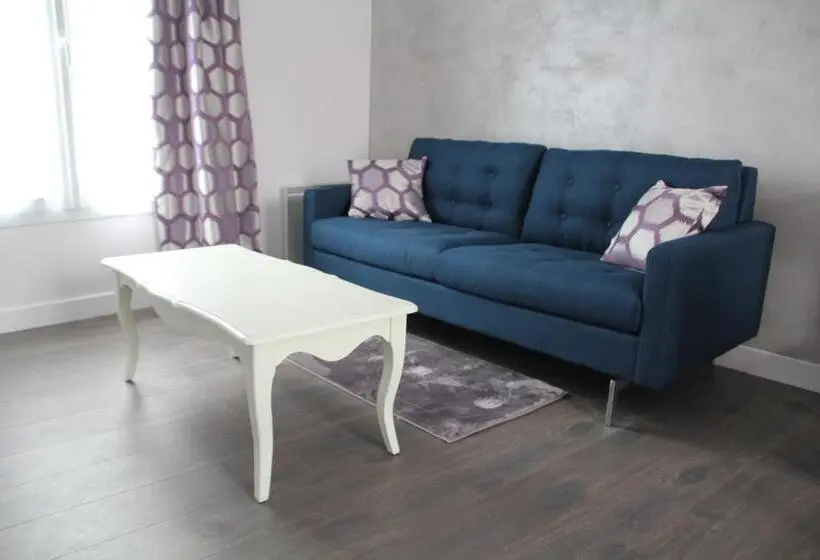 Superior-studio, Cosy Apparts Suresnes La Défense