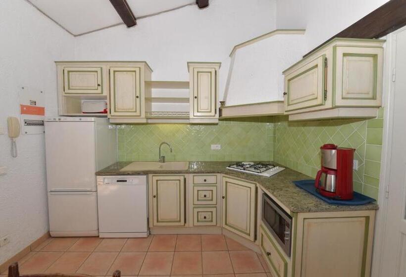 带2个卧室的公寓, Les Lauriers Roses