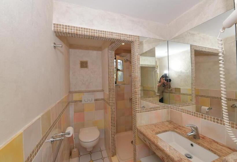 带2个卧室的公寓, Les Lauriers Roses