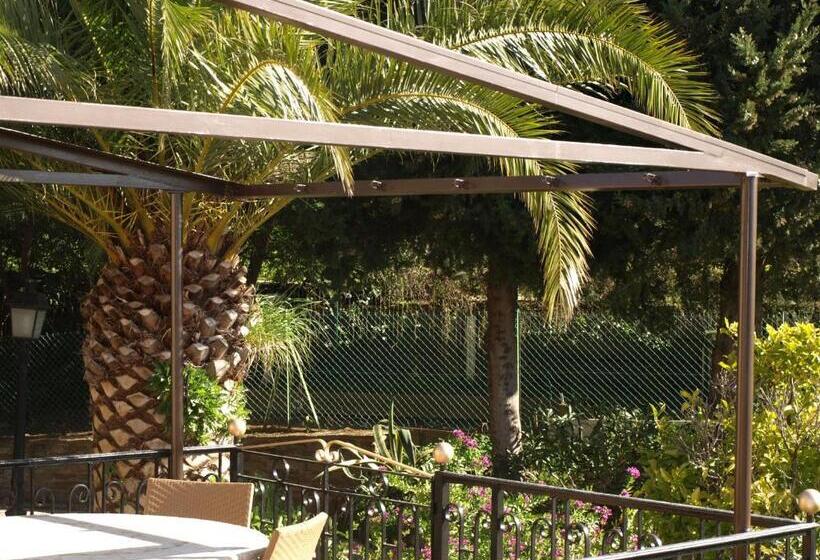 带2个卧室的公寓, Les Lauriers Roses