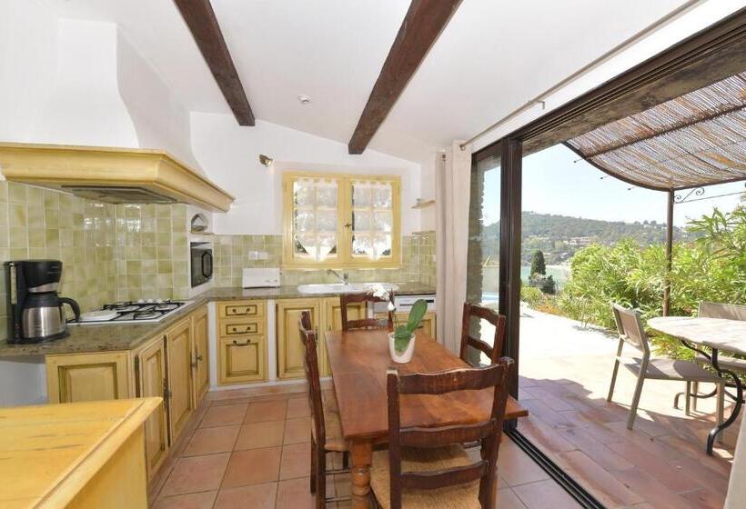 带2个卧室的公寓, Les Lauriers Roses