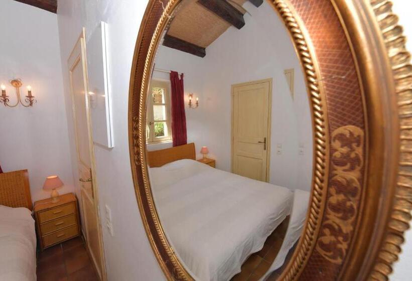 带2个卧室的公寓, Les Lauriers Roses