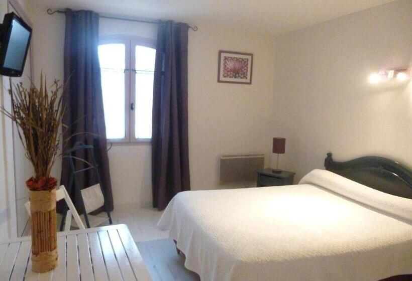 스탠다드 룸, Auberge De La Table Ronde