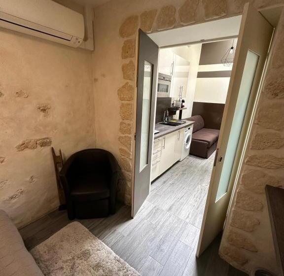 آپارتمان 1 خوابه همکف, Beatrice Et Emmanuel Meublé Eiffel