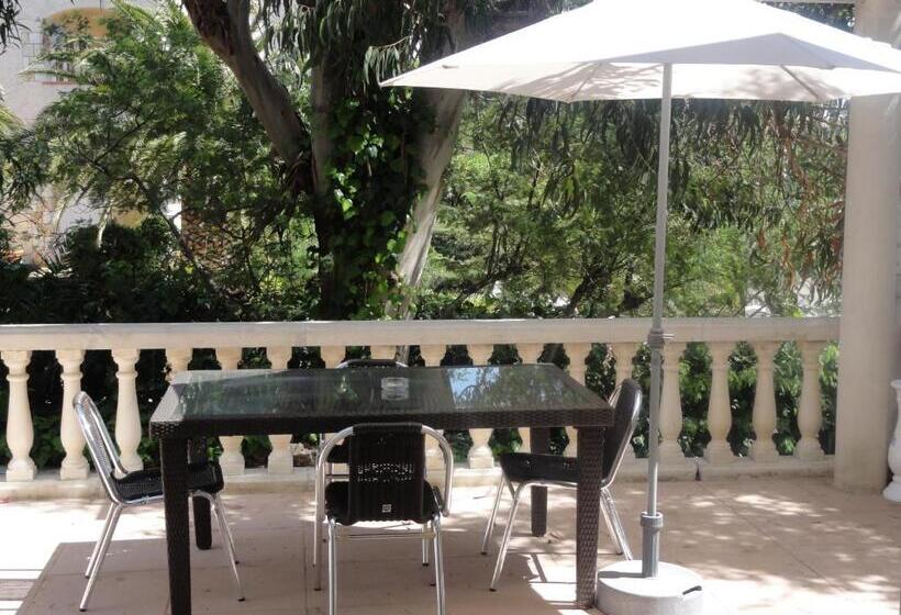 Апартаменты 1 Спальня, Au Reveil Des Cigales