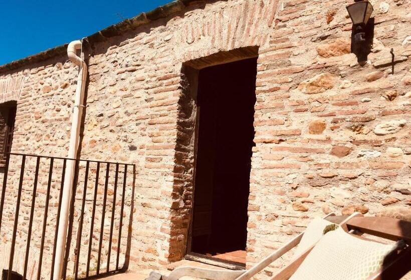 スーペリアースイート, La Vieille Demeure