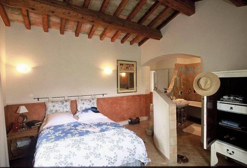 غرفة سوبيريور, Une Campagne En Provence