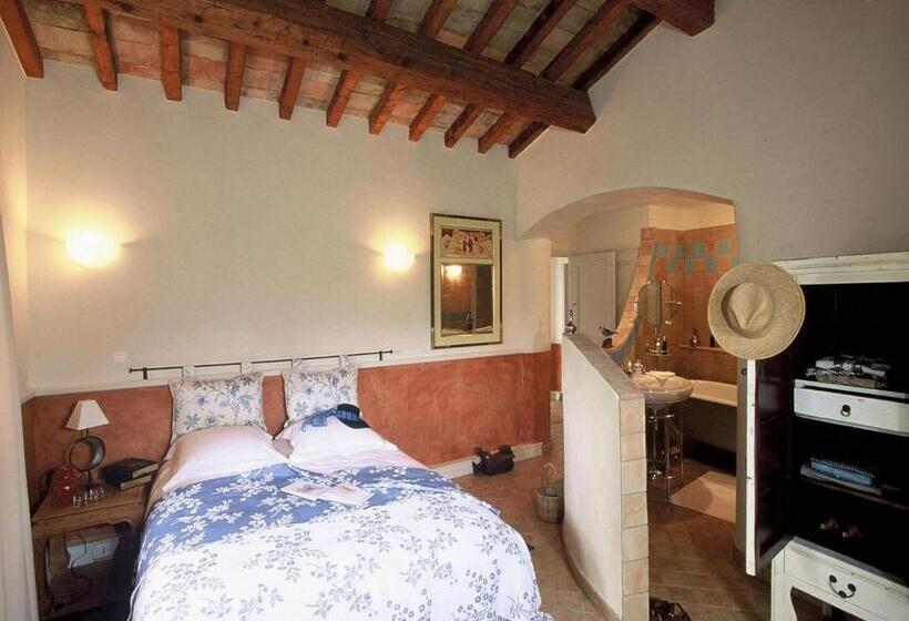 غرفة قياسية, Une Campagne En Provence