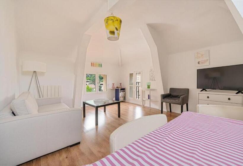 １ベッドルームアパートメント, Alexandra Apartments