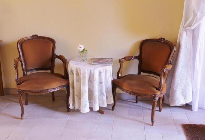 Номер Basic, Le Clos Fleuri