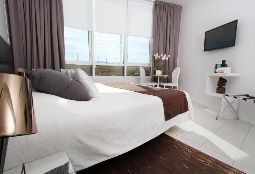 اتاق راحتی, Bleu Mer Duplex & Suites