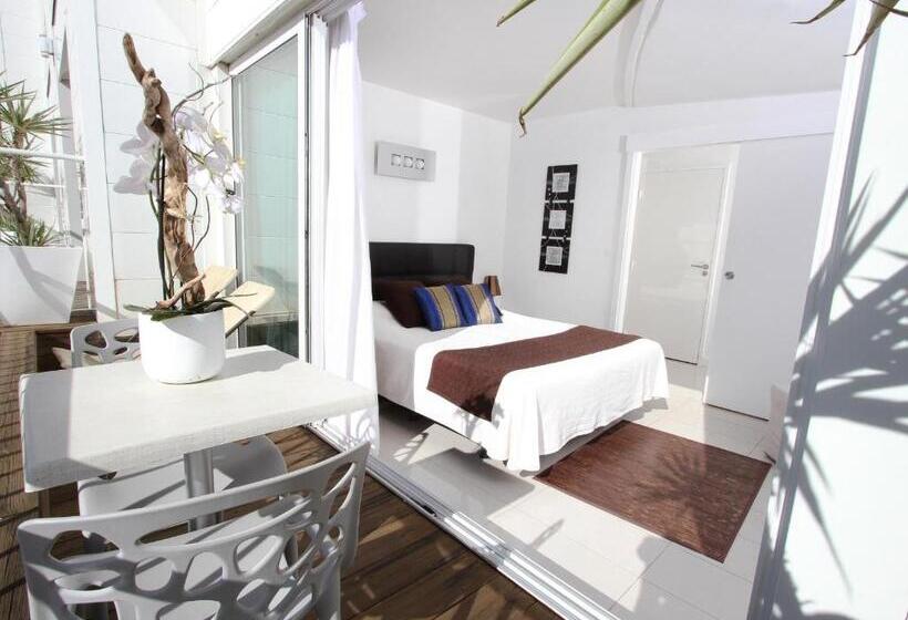 سوئیت با چشمانداز, Bleu Mer Duplex & Suites