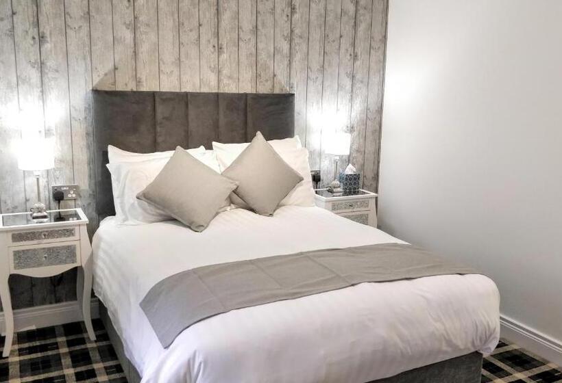 Номер Deluxe, Number 4