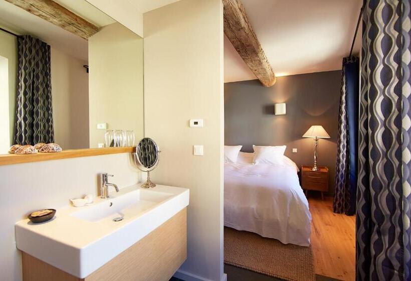 סוויטת ג'וניור, Les Chambres De L Oustalet, Chambres D Hôtes Et Restaurant étoilé