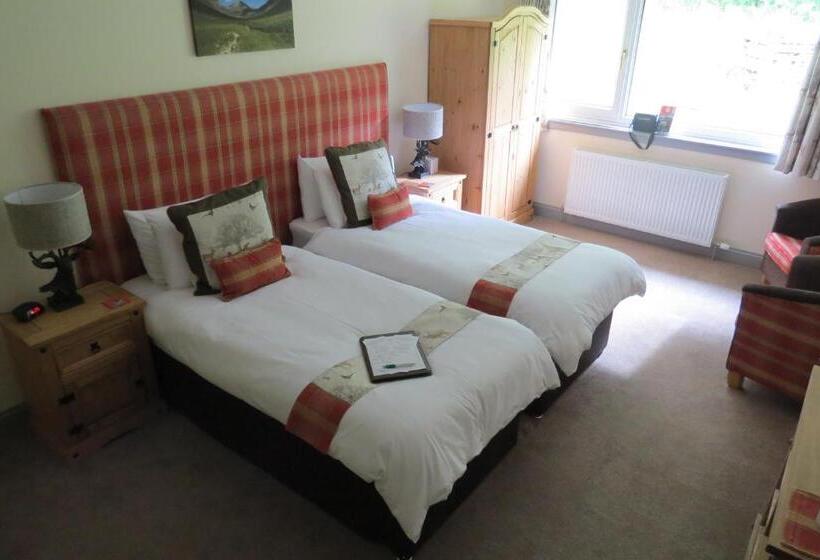 غرفة قياسية مطلّة علي الحديقة, Monamore Guest House