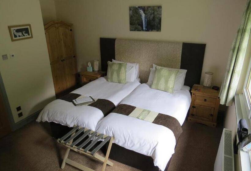 غرفة قياسية مطلّة علي الحديقة, Monamore Guest House