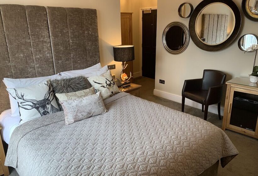 スーペリアールーム, The Wheatsheaf Hotel, Sandbach