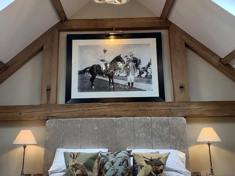 スタンダードルーム, The Wheatsheaf Hotel, Sandbach