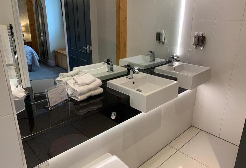 スイート, The Wheatsheaf Hotel, Sandbach