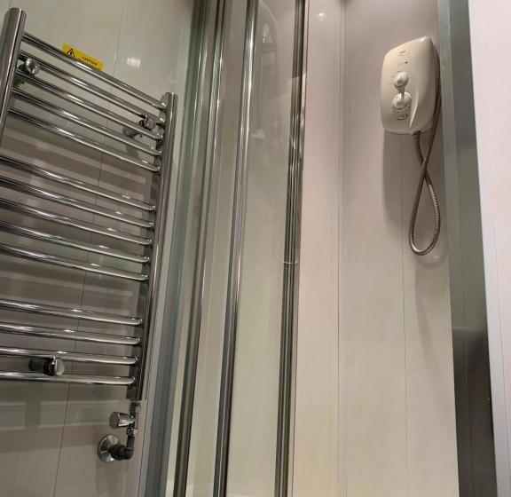 חדר סטנדרט חדר אמבטיה משותף, Armada Guesthouse