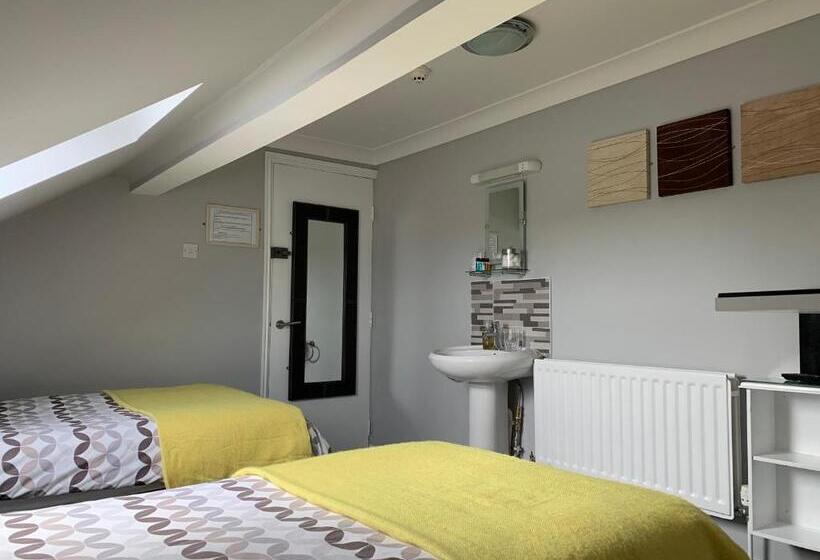 חדר סטנדרט חדר אמבטיה משותף, Armada Guesthouse