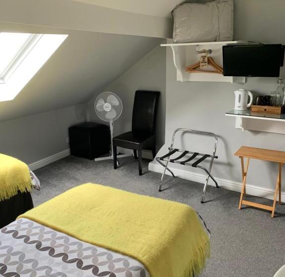 Номер Стандарт Совместная Ванная, Armada Guesthouse