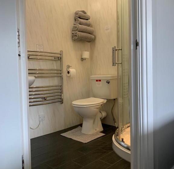 חדר משפחתי, Armada Guesthouse