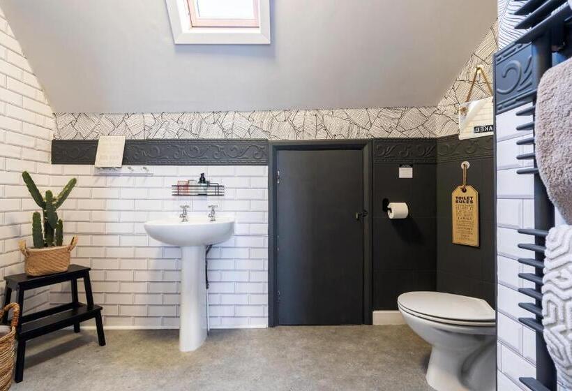 سوییت سوپریور, Rigsbys Guesthouse Doncaster