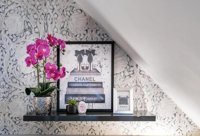 سوییت سوپریور, Rigsbys Guesthouse Doncaster