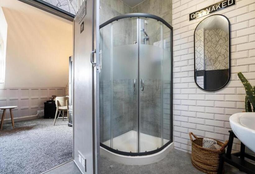 سوییت سوپریور, Rigsbys Guesthouse Doncaster