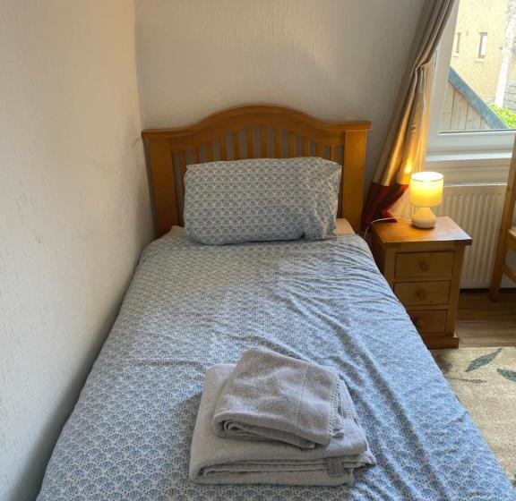 Pokój Standard Jednoosobowy, Strathallan B&b